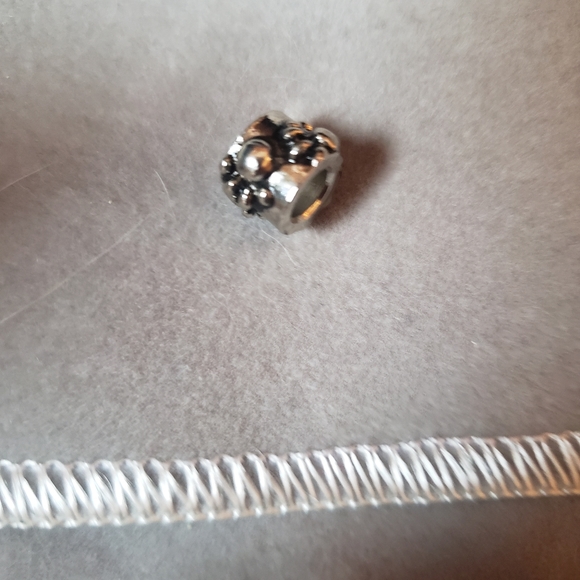 ISIS brand bead/charm - Picture 2 of 4